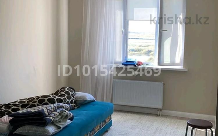 1-комнатная квартира · 38 м², Казбек би 13 за 220 000 ₸ в Астане, Нура р-н — фото 2