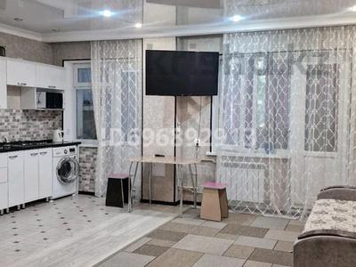 Пәтерлер в Жамбылской обл.: 1-бөлмелі пәтер · 34 м² · 2/5 қабат, Абая 155 — Ташкентская, бағасы: 260 000 〒 1-бөлмелі пәтер · 34 м² · 2/5 қабат, Абая 155 — Ташкентская, бағасы: 260 000 〒 в Таразе
