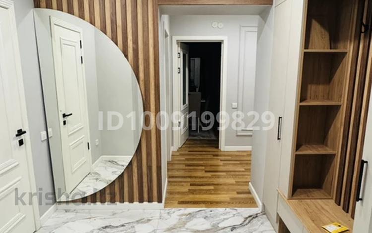 2-комнатная квартира · 75 м², Аргынбекова 29/4 к4 за 280 000 ₸ в Шымкенте, Каратауский р-н — фото 2