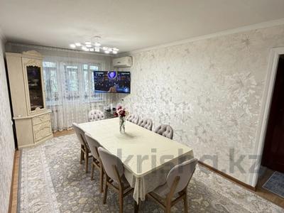 3-бөлмелі пәтер · 65 м² · 3/5 қабат, 11-шағынаудан — 40 және 36 мектеп ортасында, бағасы: 21.5 млн ₸ в Шымкенте, Енбекшинский р-н