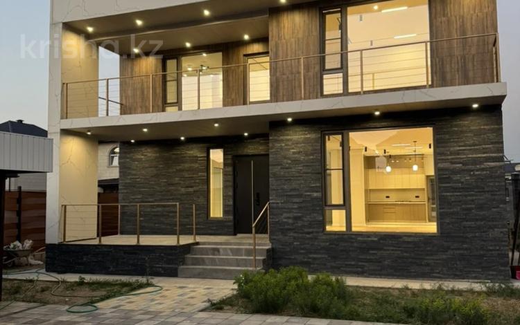 Отдельный дом · 6 комнат · 250 м² · 6 сот., Алаш за 130 млн ₸ в  — фото 2