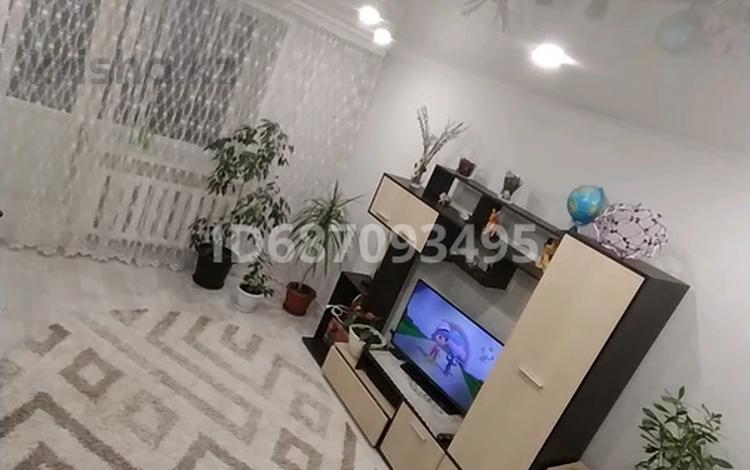 3-комнатная квартира, 63 м², 4/4 этаж, Ибраева 17 за 21 млн 〒 в Петропавловске — фото 2