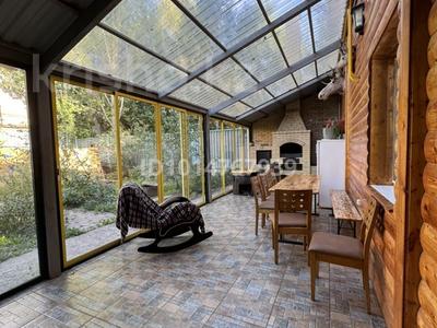 Дом · 8 комнат · 480 м², мкр Шубар, Адырна 19 за 150 000 ₸ в Астане, Есильский р-н