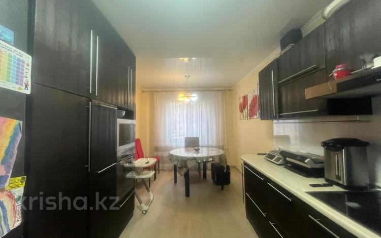 5-комнатная квартира · 99 м², Степной-1 4/36 за 34 млн ₸ в Караганде, Казыбек би р-н — фото 2
