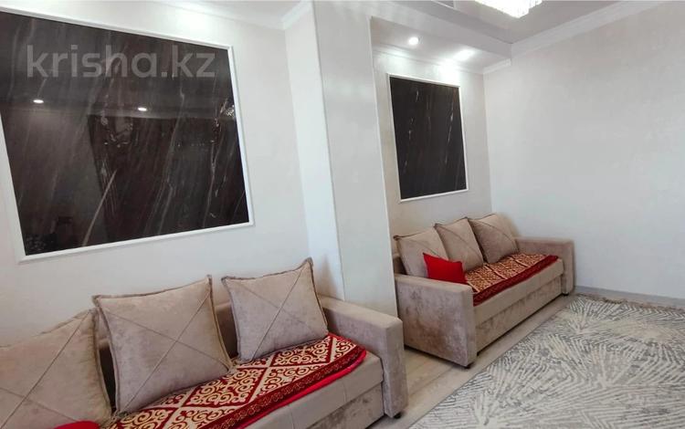 4-комнатная квартира · 90 м² · 15/20 этаж, мкр Юго-Восток, Мкр Юго-Восток ул. Дюсембекова — Этнопарк за 35.5 млн ₸ в Караганде, Казыбек би р-н — фото 4