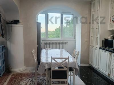 3-комнатная квартира · 72 м² · 4/5 этаж, 20 линия 198 за 59 млн ₸ в Алматы, Бостандыкский р-н