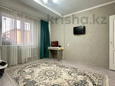 2-комнатная квартира · 70 м² · 8/9 этаж, мкр Кунаева за 20.5 млн 〒 в Уральске