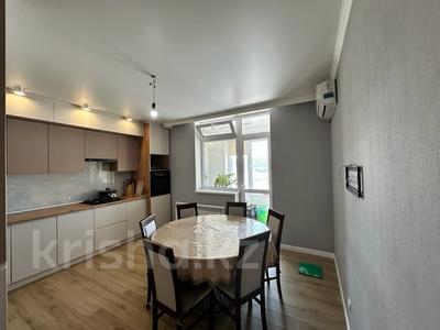 3-комнатная квартира, 112.9 м², 5/9 этаж, мкр. Алтын орда за 40 млн 〒 в Актобе, мкр. Алтын орда