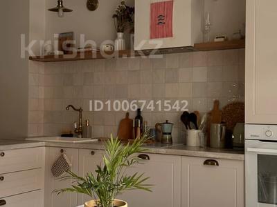 3-комнатная квартира · 101 м², мкр Кунгей , Турекулова 61 за 62 млн 〒 в Караганде, Казыбек би р-н