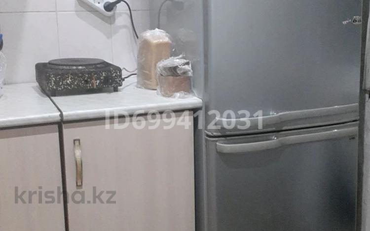 3-комнатная квартира · 65 м² · 5/5 этаж, Микрорайоне 1дом — Саратовская за 11 млн ₸ в  — фото 2
