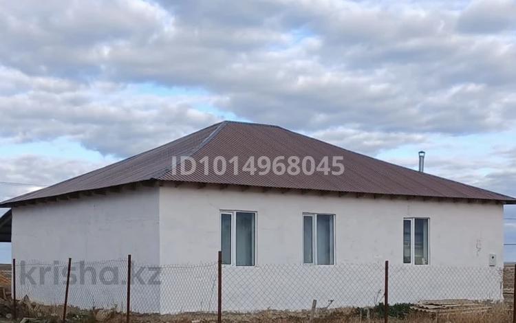Отдельный дом · 3 комнаты · 120 м² · 10 сот., Болашак 16 за 8 млн ₸ в  — фото 2