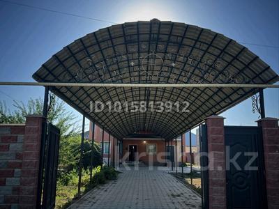 Отдельный дом · 10 комнат · 200 м² · 8 сот., Жаяу Муса 26 за 500 000 ₸ в Екпинды
