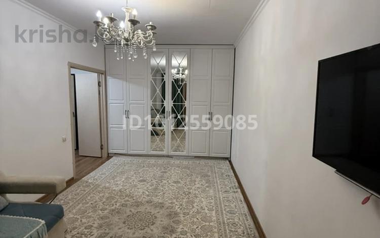 1-бөлмелі пәтер · 40 м² · 1/9 қабат, ул. Кайыма Мухамедханова 28, бағасы: 240 000 ₸ в Астане, Есильский р-н — фото 2