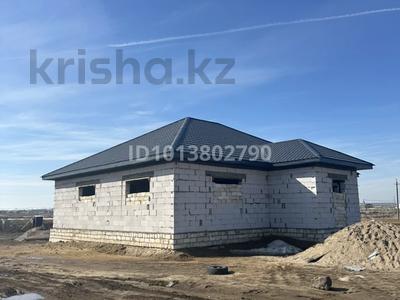 Отдельный дом · 4 комнаты · 220 м² · 10 сот., Жылқаман батыр за 21 млн ₸ в Актобе, жилой массив Жанаконыс