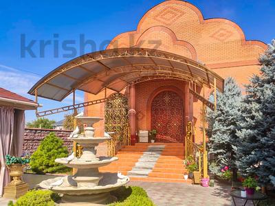 Отдельный дом • 8 комнат • 461 м² • 6.6 сот., Акан Серы за 170 млн 〒 в Алматы, Турксибский р-н