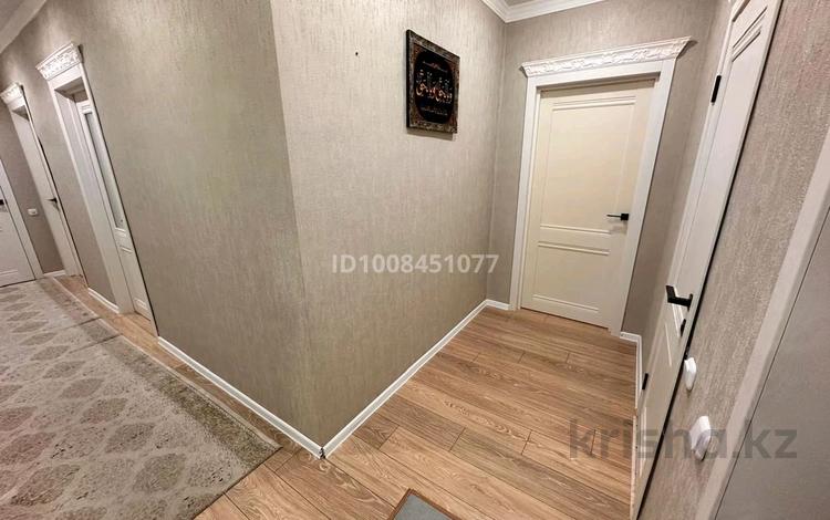3-комнатная квартира · 85 м² · 5/9 этаж, мкр Юго-Восток, Гапеева 17/4 за 40 млн ₸ в Караганде, Казыбек би р-н — фото 12