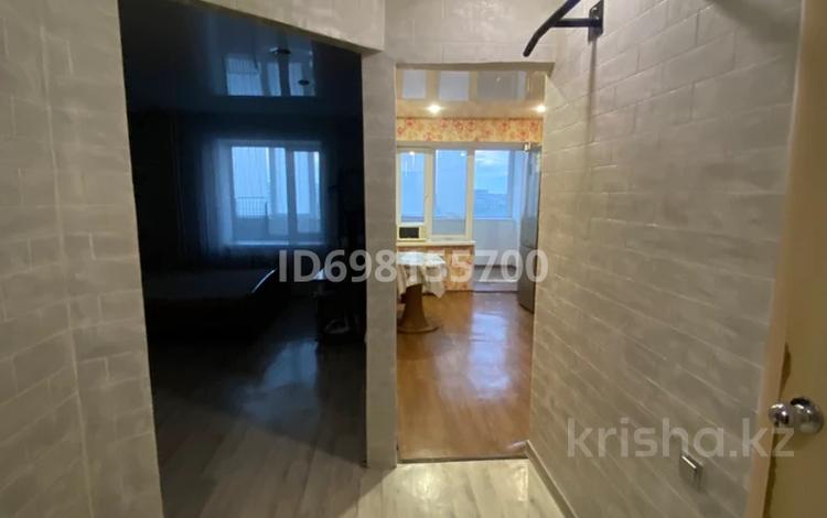 1-комнатная квартира · 43 м² · 8/9 этаж, мкр 4 38 — Сырым Датова за 100 000 ₸ в Уральске — фото 2