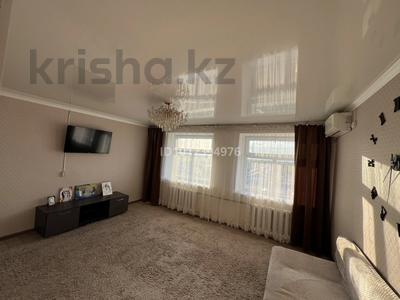 3-комнатная квартира · 72 м² · 4/4 этаж, Махамбет 16/24 — Колледждің қасы за 10 млн ₸ в Индер