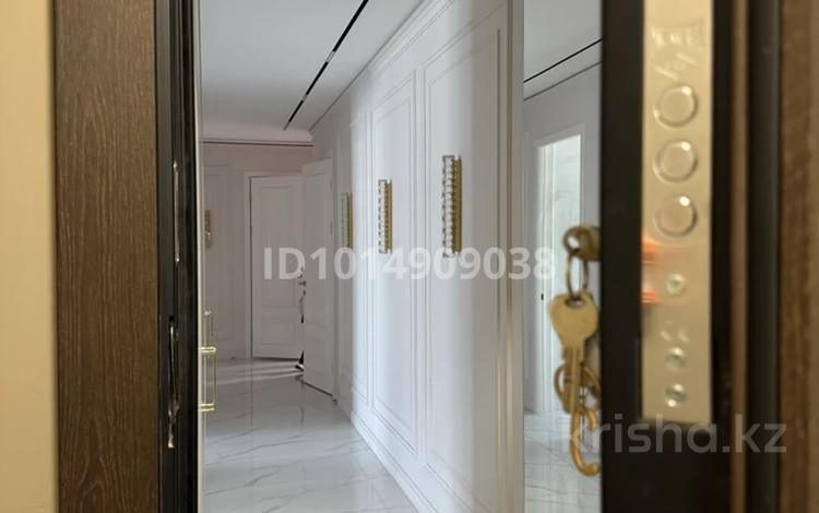 4-бөлмелі пәтер · 113 м² · 11/12 қабат, Шұғыла ш/а. 139/12, бағасы: 94 млн ₸ в Алматы, Наурызбайский р-н — фото 2