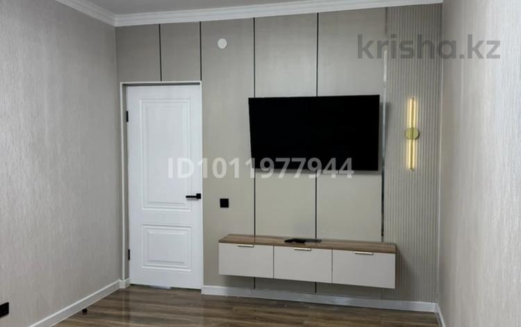 3-комнатная квартира · 70 м² · 2/5 этаж, 28-й мкр 12 за 26 млн ₸ в Актау — фото 2