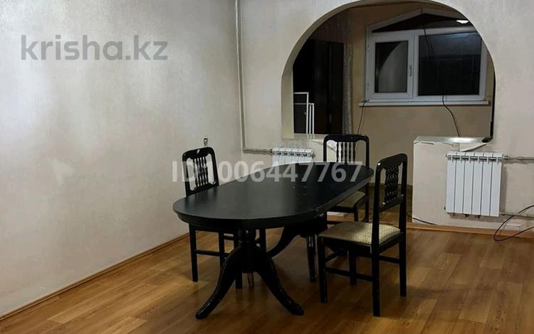 2-бөлмелі пәтер · 58 м² · 2/55 қабат, мкр Восток 67 — Улица Жолан батыр, бағасы: 21 млн ₸ в Шымкенте, Аль-Фарабийский р-н — фото 2