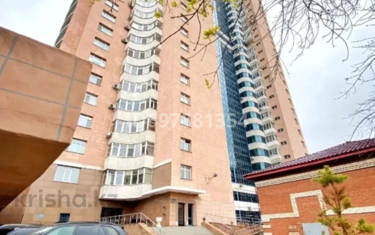 4-бөлмелі пәтер · 163 м² · 12/30 қабат, Габдуллина 17 — Кенесары, бағасы: 70 млн ₸ в Астане, р-н Байконур — фото 50