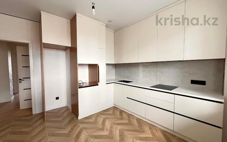 3-комнатная квартира · 90 м² · 16/17 этаж, мкр Юго-Восток, ШАХТЕРОВ 52 за 37.5 млн ₸ в Караганде, Казыбек би р-н — фото 2