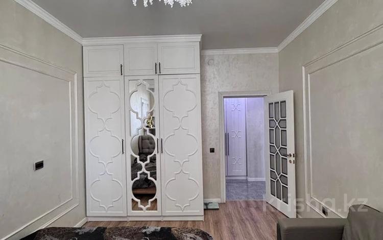 3-комнатная квартира · 79 м² · 4/20 этаж, мкр Мамыр-1 за 71.7 млн ₸ в Алматы, Ауэзовский р-н — фото 2