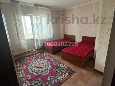 2-бөлмелі пәтер · 65 м² · 4/5 қабат, мкр Жулдыз-1 — остановка Городская поликлиника #20, бағасы: 30 млн ₸ в Алматы, Турксибский р-н
