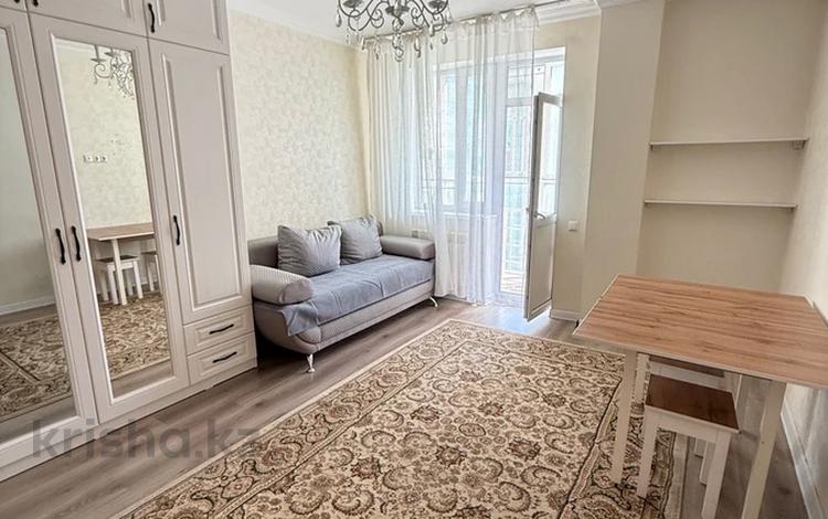 1-комнатная квартира · 40 м² · 7/9 этаж, Жубан Молдагалиев 4к2 за 220 000 ₸ в Астане, Нура р-н — фото 2