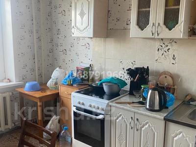 Продажа квартир в Карагандинской обл.: 1-комнатная квартира · 41 м² · 1/10 этаж, Майкудук, мкр Голубые пруды 18 — Ресторан Заман за 12.5 млн 〒 1-комнатная квартира · 41 м² · 1/10 этаж, Майкудук, мкр Голубые пруды 18 — Ресторан Заман за 12.5 млн 〒 в Караганде, Алихана Бокейханова р-н