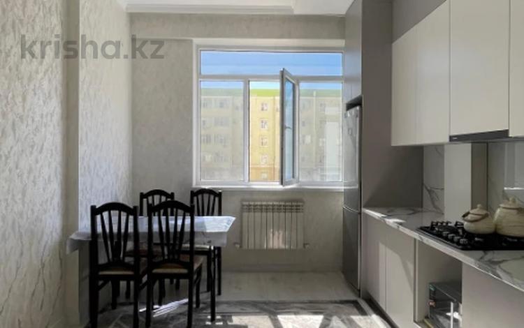 2-комнатная квартира · 69 м² · 2/10 этаж, 20-й мкр 26 за 25 млн ₸ в Актау — фото 2