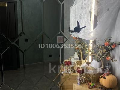 Свободное назначение, офисы, магазины и бутики, салоны красоты, фитнес и спорт, медцентры и аптеки, образование, развлечения, конференц-залы, кабинеты и рабочие места, студии · 85 м² за 700 000 〒 в Усть-Каменогорске, Ульбинский