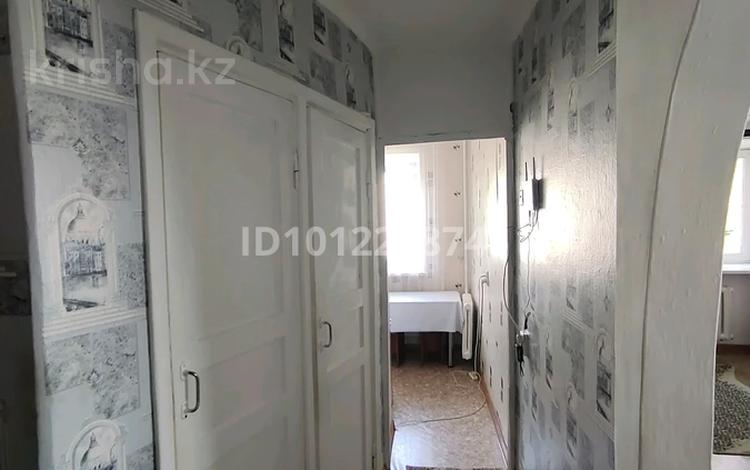 2-бөлмелі пәтер · 39.9 м² · 3/5 қабат, Просп. Шоже Каржаубайулы 320/2, бағасы: 18 млн ₸ в Семее, Красный Кордон — фото 2