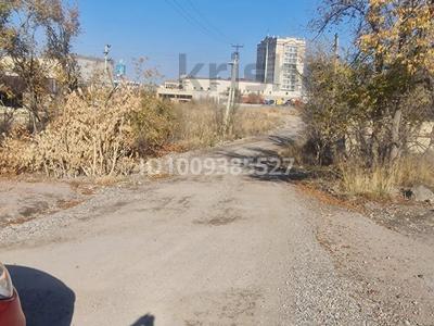 Жер телімі · 0.374 га, Индустриальная — Рядом с Акиматом, бағасы: 180 млн 〒 в Конаеве