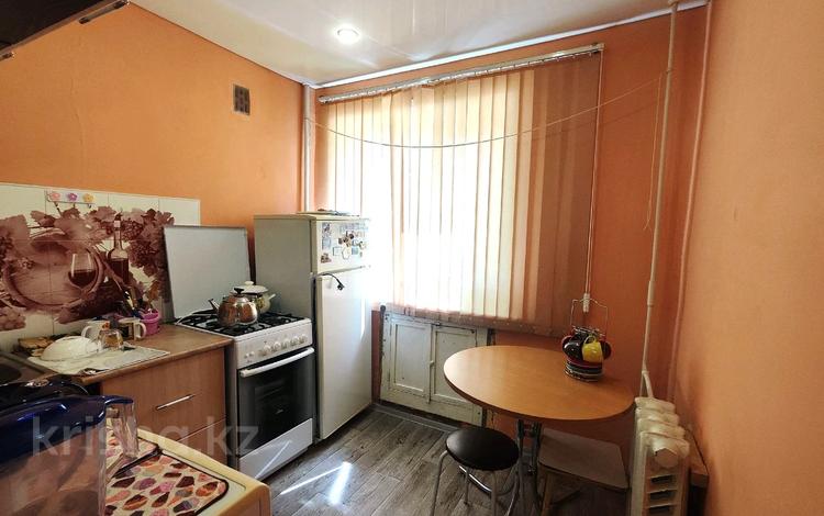 1-комнатная квартира · 38 м² · 4/5 этаж, Ерубаева 52 за 120 000 ₸ в Караганде — фото 2