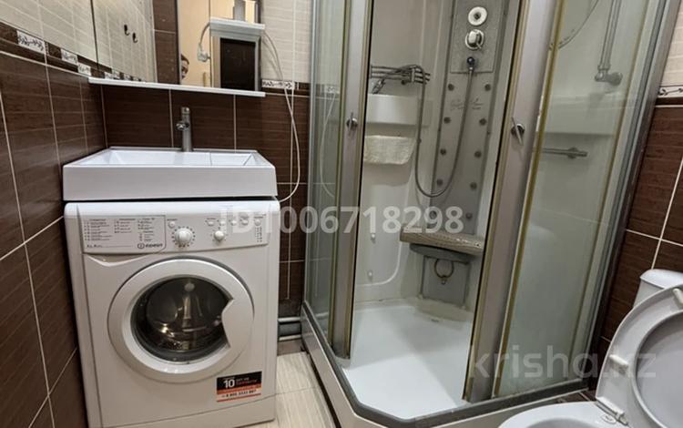 1-комнатная квартира · 45 м² · 1/5 этаж, мкр. Алтын орда, Молдагулова 36б — Санкибай за 130 000 ₸ в Актобе — фото 6