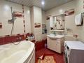 3-комнатная квартира · 135 м² · 6/10 этаж, мкр 12 за 40.5 млн ₸ в Актобе — фото 8