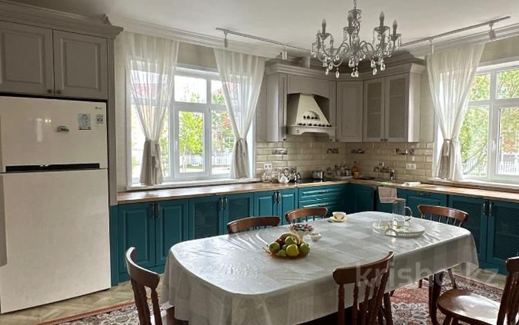 Жеке үй · 7 бөлме · 235 м² · 8 жүзд., Garden Village Отдельно стоящий Дом, бағасы: 190 млн ₸ в Астане, Есильский р-н — фото 5