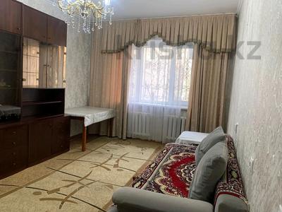 3-бөлмелі пәтер · 70 м² · 1/5 қабат, Аносова 36а — Дусенова, бағасы: 300 000 〒 в Алматы, Алмалинский р-н
