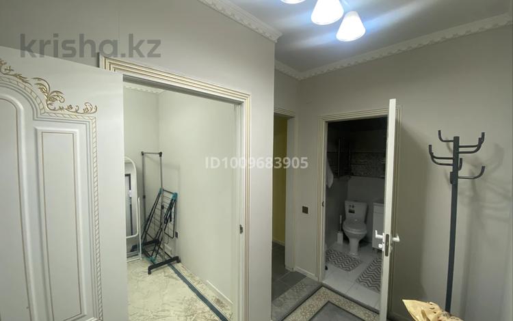 2-бөлмелі пәтер · 50 м² · 11/13 қабат, Есенова 160/3, бағасы: 300 000 ₸ в Алматы, Жетысуский р-н — фото 2