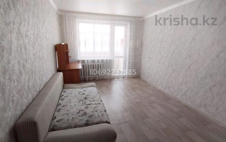 1-комнатная квартира, 33.5 м², 4/9 этаж, Камзина 64 за 15 млн 〒 в Павлодаре — фото 2