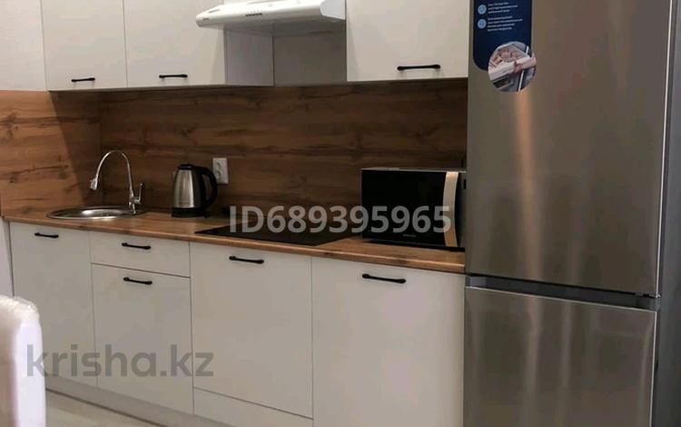 2-комнатная квартира · 70 м² · 9/10 этаж, Култегин 13 за 300 000 ₸ в Астане, Нура р-н — фото 4