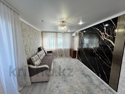 3-комнатная квартира · 63 м² · 5/5 этаж, мкр Юго-Восток, Язева за 21 млн ₸ в Караганде, Казыбек би р-н
