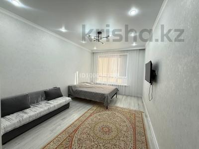 1-бөлмелі пәтер · 50 м² · 12/14 қабат, Толе би 27 — Район спортивного комплекса Казахстан, бағасы: 25 000 ₸ в Астане, Есильский р-н