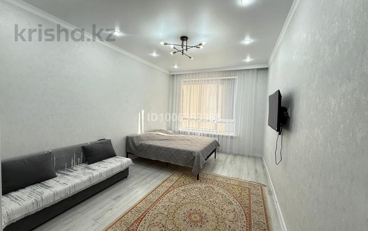 1-бөлмелі пәтер · 50 м² · 12/14 қабат, Толе би 27 — Район спортивного комплекса Казахстан, бағасы: 25 000 ₸ в Астане, Есильский р-н — фото 2