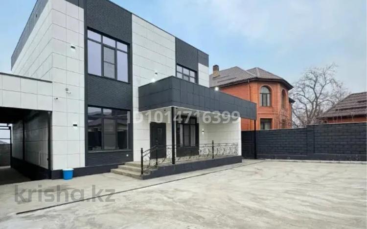 Отдельный дом · 6 комнат · 250 м² · 4.62 сот., Есим хана 1 за 135 млн ₸ в Туздыбастау (Калинино) — фото 2