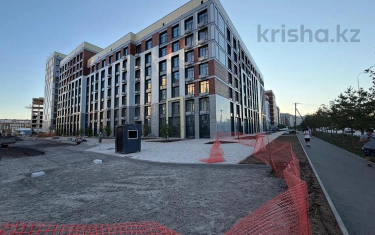 2-комнатная квартира · 74.92 м² · 2/9 этаж, по ул. Ханов Керея и Жанибека, напротив Президентского парка — БЕЗ КОМИССИИ за ~ 54.6 млн ₸ в Астане, Есильский р-н — фото 2
