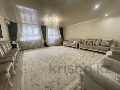 3-комнатная квартира, 110 м², 3/4 этаж, Мкр Жетысу 31 за 30 млн 〒 в Талдыкоргане, мкр Жетысу