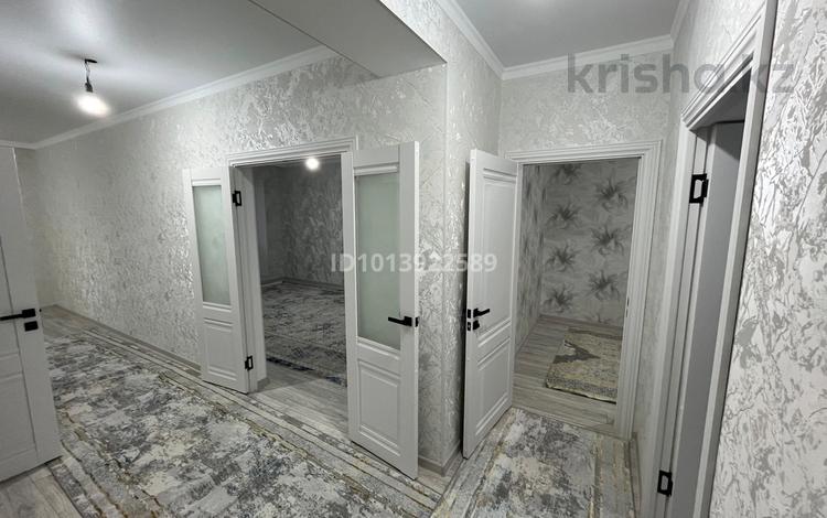 3-бөлмелі пәтер · 70 м² · 1/5 қабат, Баймаханова 48a — Өнер орталығының артындағы этаж үй, бағасы: 200 000 ₸ в  — фото 2